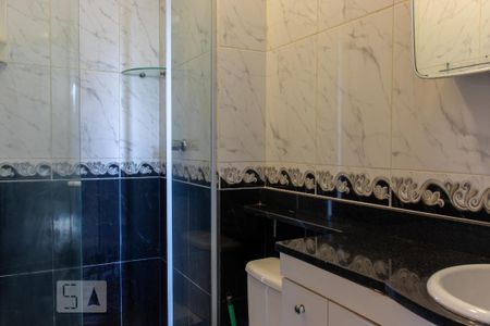 Banheiro de apartamento à venda com 2 quartos, 40m² em Norte (águas Claras), Brasília