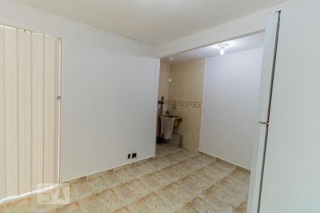 Sala de apartamento para alugar com 2 quartos, 48m² em Conjunto Habitacional Teotonio Vilela, São Paulo