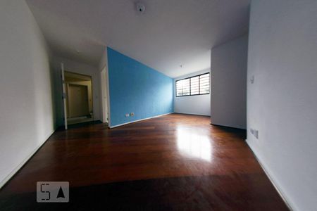 Sala de apartamento para alugar com 3 quartos, 61m² em Xaxim, Curitiba