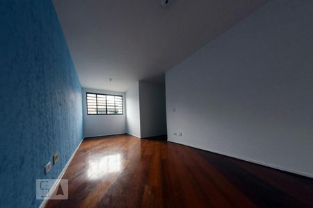 Sala de apartamento para alugar com 3 quartos, 61m² em Xaxim, Curitiba