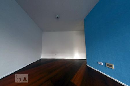 Sala de apartamento para alugar com 3 quartos, 61m² em Xaxim, Curitiba