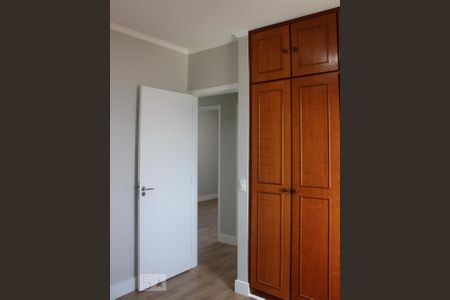Apartamento para alugar com 82m², 3 quartos e 2 vagas Apartamento para alugar com 82m², 3 quartos e 2 vagasQuarto 2