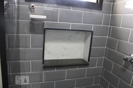 Apartamento para alugar com 82m², 3 quartos e 2 vagasDetalhe do banheiro