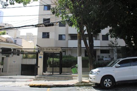 Apartamento para alugar com 82m², 3 quartos e 2 vagasFachada