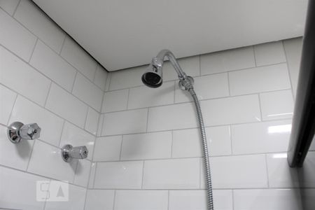 Apartamento para alugar com 82m², 3 quartos e 2 vagasChuveiro