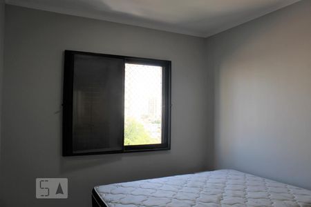 Suíte de apartamento para alugar com 3 quartos, 82m² em Vila Pompéia, São Paulo