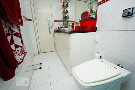 Apartamento à venda com 89m², 3 quartos e 1 vagaBanheiro Social