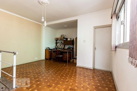 Casa à venda com 159m², 2 quartos e 3 vagasSala 2