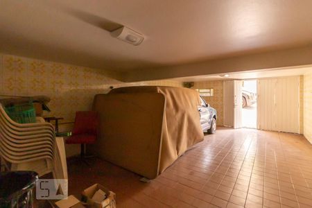 Casa à venda com 159m², 2 quartos e 3 vagasGaragem