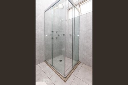 Casa à venda com 159m², 2 quartos e 3 vagasBanheiro