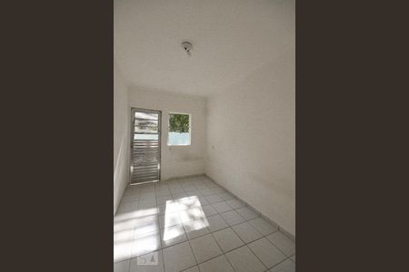 Quarto 1 de casa para alugar com 2 quartos, 36m² em Vila Nova Mazzei, São Paulo