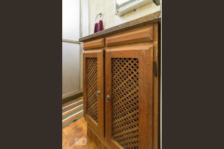 Casa à venda com 153m², 2 quartos e sem vaga Casa à venda com 153m², 2 quartos e sem vagaBanheiro - Armário