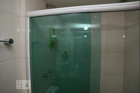 Apartamento à venda com 93m², 2 quartos e 1 vagaBanheiro Social