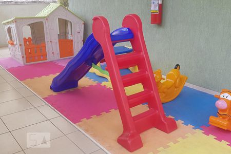 Apartamento à venda com 93m², 2 quartos e 1 vagaÁrea Comum - Playground