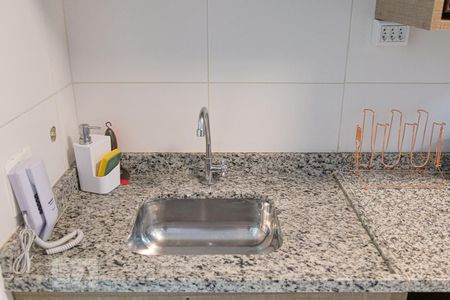 Cozinha - Torneira de kitnet/studio para alugar com 1 quarto, 31m² em Bela Vista, São Paulo