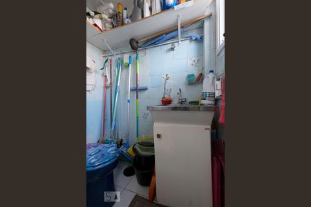 Apartamento para alugar com 120m², 3 quartos e 1 vaga Apartamento para alugar com 120m², 3 quartos e 1 vagaBanheiro de Serviço