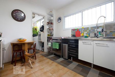 Apartamento para alugar com 120m², 3 quartos e 1 vaga Apartamento para alugar com 120m², 3 quartos e 1 vagaCozinha