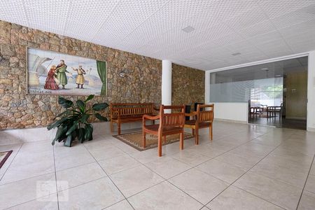 Apartamento para alugar com 120m², 3 quartos e 1 vaga Apartamento para alugar com 120m², 3 quartos e 1 vagaSalão de Festas