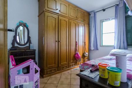 Apartamento à venda com 75m², 3 quartos e 2 vagasQuarto 1