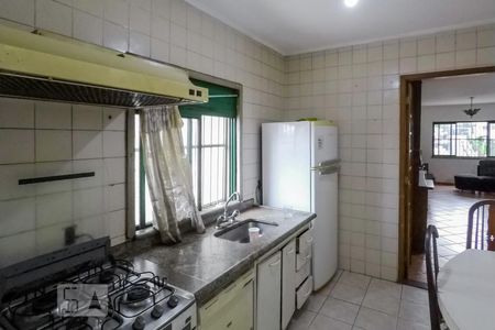 Apartamento à venda com 75m², 3 quartos e 2 vagasCozinha