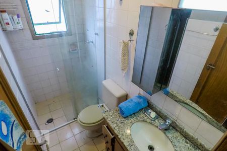 Apartamento à venda com 75m², 3 quartos e 2 vagasBanheiro
