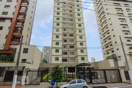 Apartamento à venda com 75m², 3 quartos e 2 vagasFachada