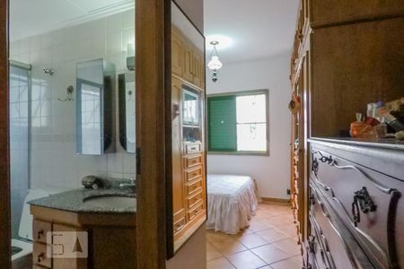 Apartamento à venda com 75m², 3 quartos e 2 vagasQuarto 3 - Suite