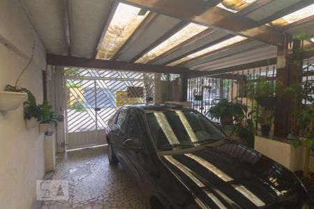 Casa à venda com 100m², 2 quartos e 1 vaga Casa à venda com 100m², 2 quartos e 1 vagaGaragem