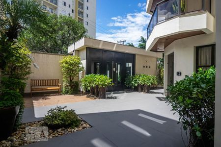 Apartamento à venda com 212m², 4 quartos e 3 vagasÁrea comum