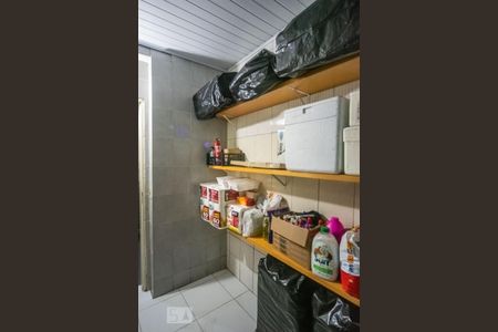 Apartamento à venda com 212m², 4 quartos e 3 vagasDeposito