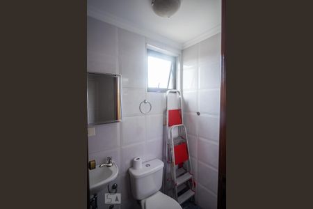 Apartamento à venda com 212m², 4 quartos e 3 vagasBanheiro de Serviço