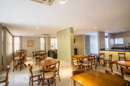 Apartamento à venda com 212m², 4 quartos e 3 vagasÁrea comum - Salão de festas