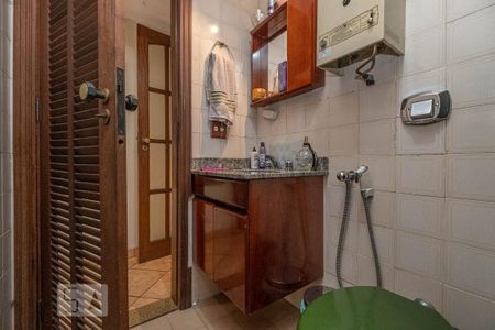 Apartamento à venda com 98m², 2 quartos e 2 vagasBanheiro Suíte 2