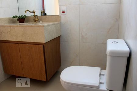 Apartamento à venda com 68m², 2 quartos e 1 vagaBanheiro