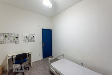 Casa à venda com 200m², 7 quartos e 1 vaga Casa à venda com 200m², 7 quartos e 1 vagaQuarto 4