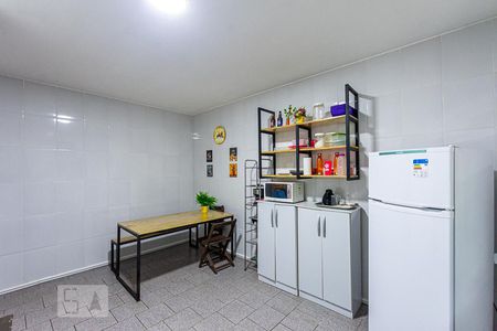 Casa à venda com 200m², 7 quartos e 1 vaga Casa à venda com 200m², 7 quartos e 1 vagaCozinha
