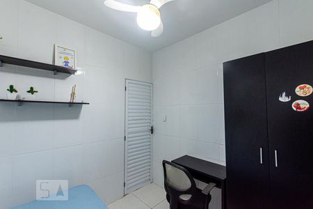 Casa à venda com 200m², 7 quartos e 1 vaga Casa à venda com 200m², 7 quartos e 1 vagaQuarto 5