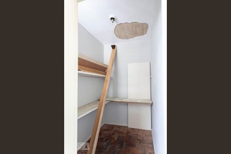 Apartamento para alugar com 115m², 4 quartos e 1 vagaQuarto de Serviço