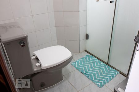 Apartamento à venda com 93m², 3 quartos e 1 vaga Apartamento à venda com 93m², 3 quartos e 1 vagaBanheiro da Suíte