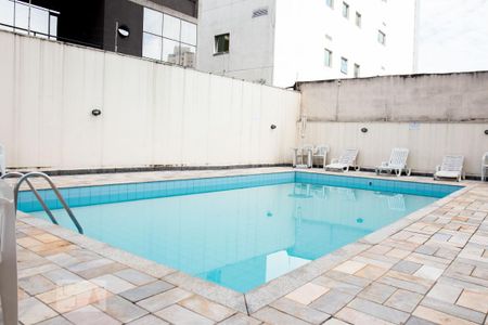 Apartamento à venda com 93m², 3 quartos e 1 vaga Apartamento à venda com 93m², 3 quartos e 1 vagaPiscina