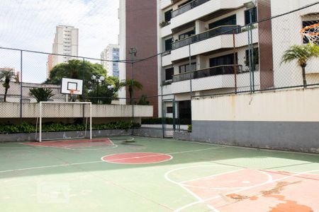 Apartamento à venda com 93m², 3 quartos e 1 vaga Apartamento à venda com 93m², 3 quartos e 1 vagaQuadra Esportiva