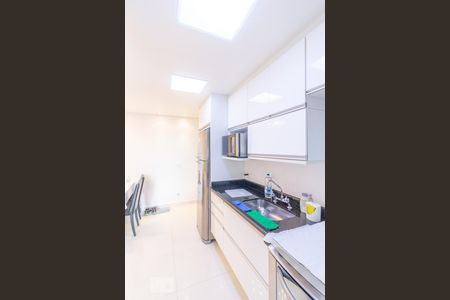 Apartamento para alugar com 80m², 2 quartos e 2 vagasCozinha