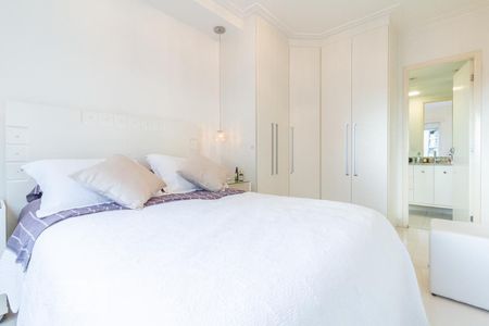 Apartamento para alugar com 80m², 2 quartos e 2 vagasSuíte