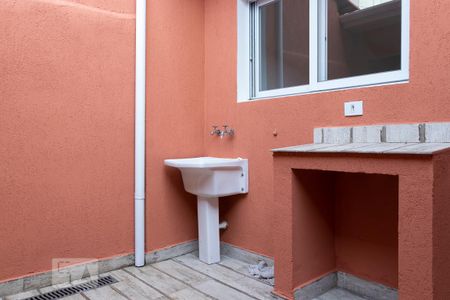 Casa para alugar com 76m², 2 quartos e sem vaga Casa para alugar com 76m², 2 quartos e sem vagaÁrea de Serviço