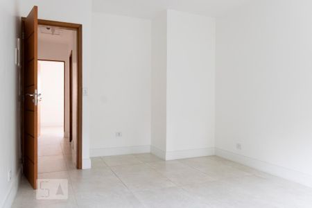 Quarto 1 de casa para alugar com 2 quartos, 76m² em Campo Belo, São Paulo