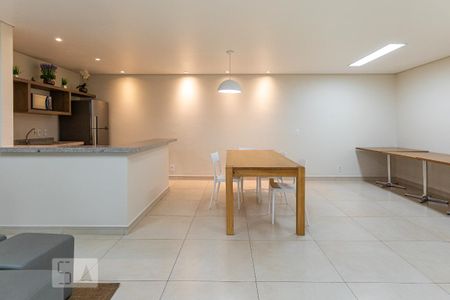 Apartamento para alugar com 48m², 2 quartos e 1 vaga Apartamento para alugar com 48m², 2 quartos e 1 vagaSalão de Festas