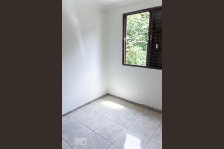 Quarto 1 de apartamento para alugar com 2 quartos, 48m² em Ferrazópolis, São Bernardo do Campo