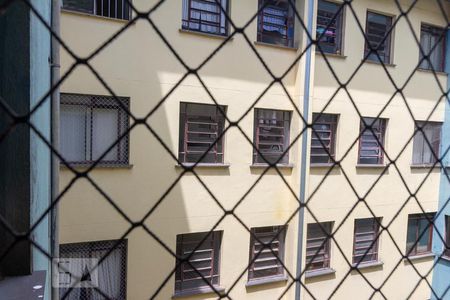 Vista da sala de apartamento para alugar com 2 quartos, 48m² em Ferrazópolis, São Bernardo do Campo