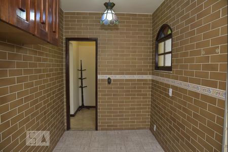 Casa de condomínio à venda com 339m², 4 quartos e 3 vagasCozinha