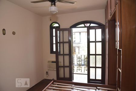 Casa de condomínio à venda com 339m², 4 quartos e 3 vagasQuarto 2